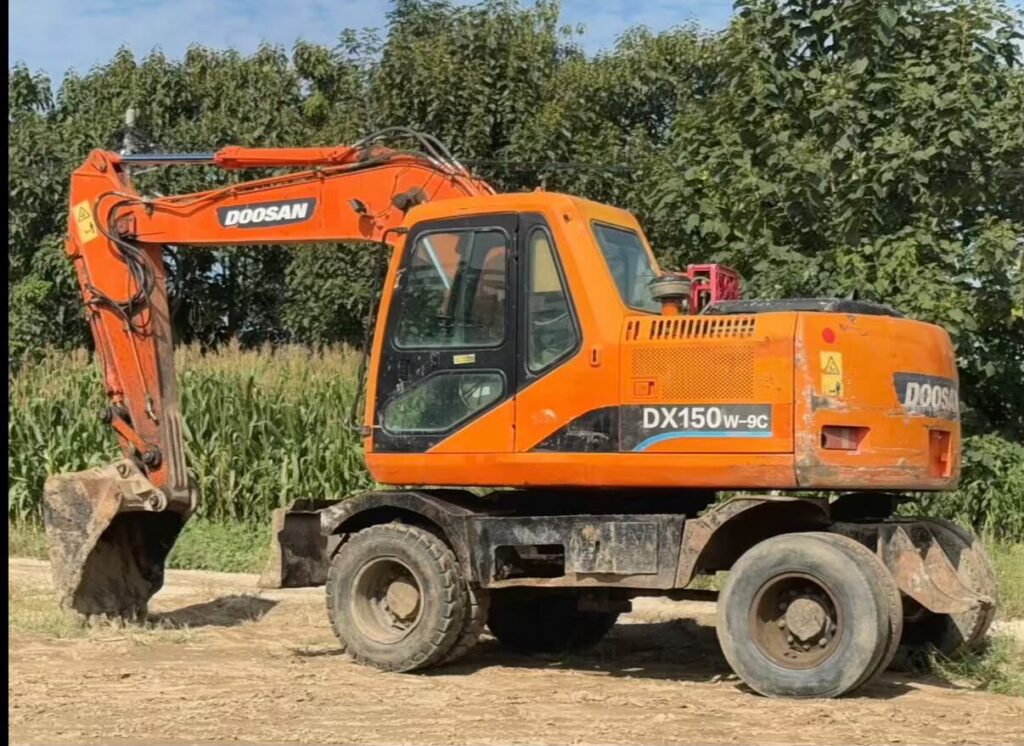 Heavy Machinery Importers in Pakistan Heavy Machinery Importers